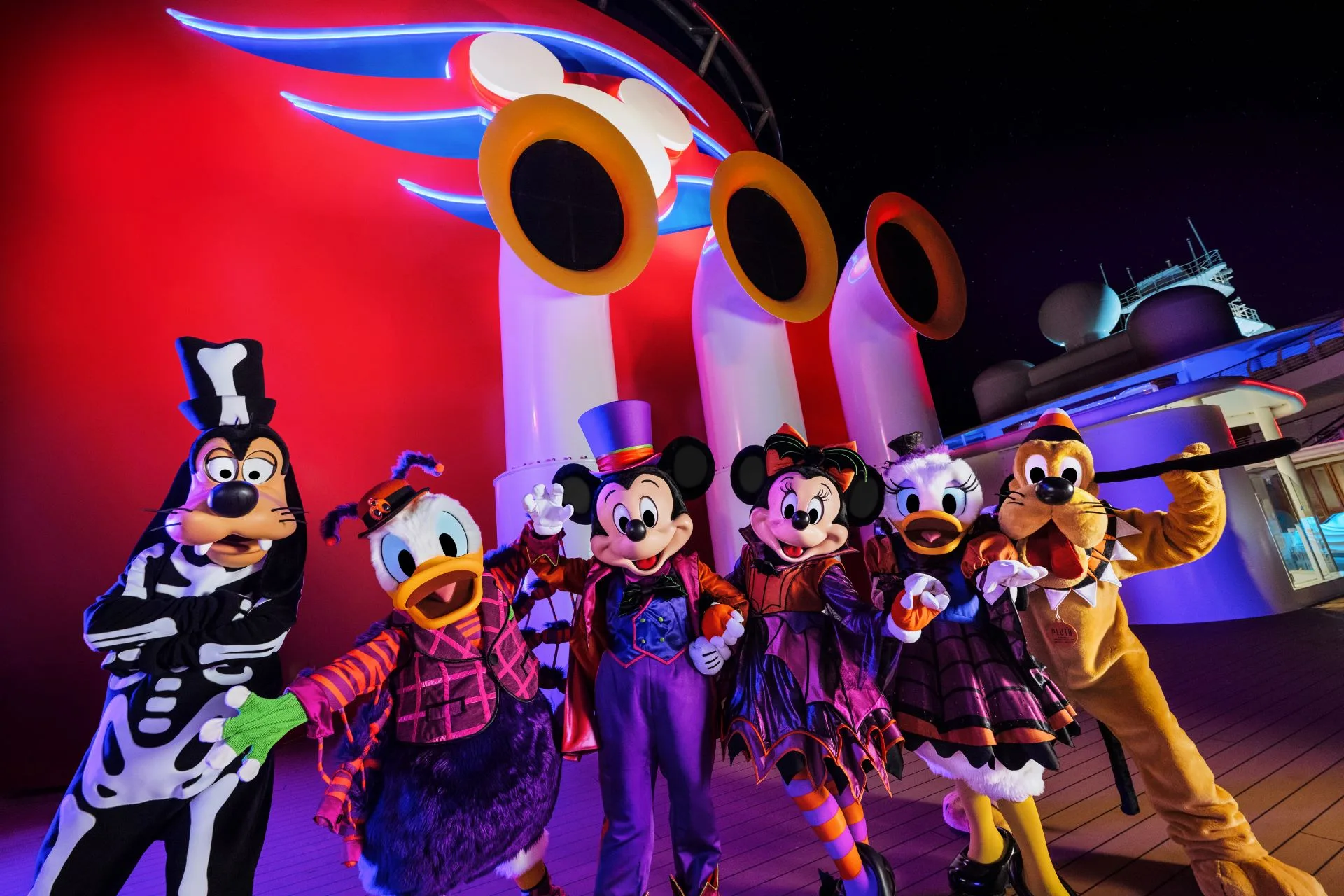 ¡Magia y Misterio en Altamar! Tu Guía para Halloween on the High Seas con Disney Cruise Line