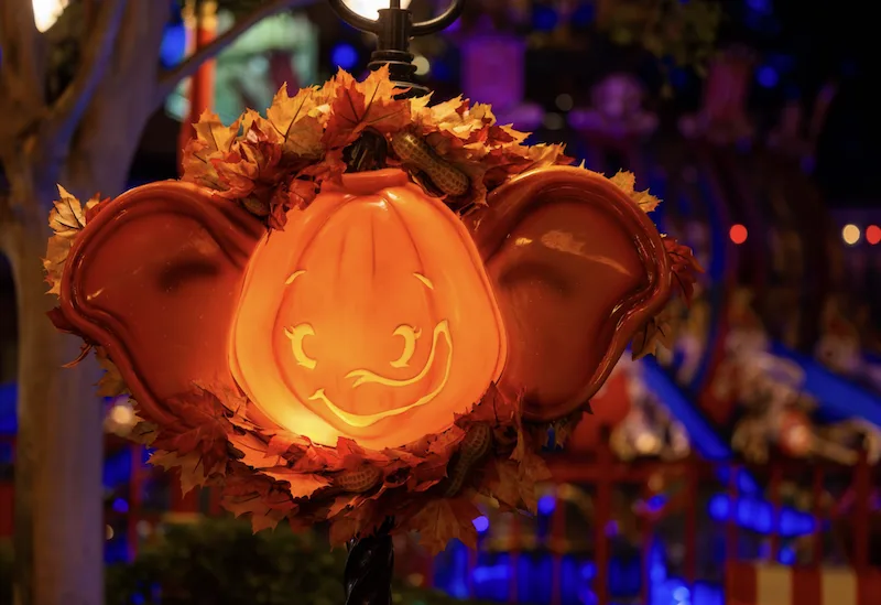 Walt Disney World decked in Halloween and fall decorations